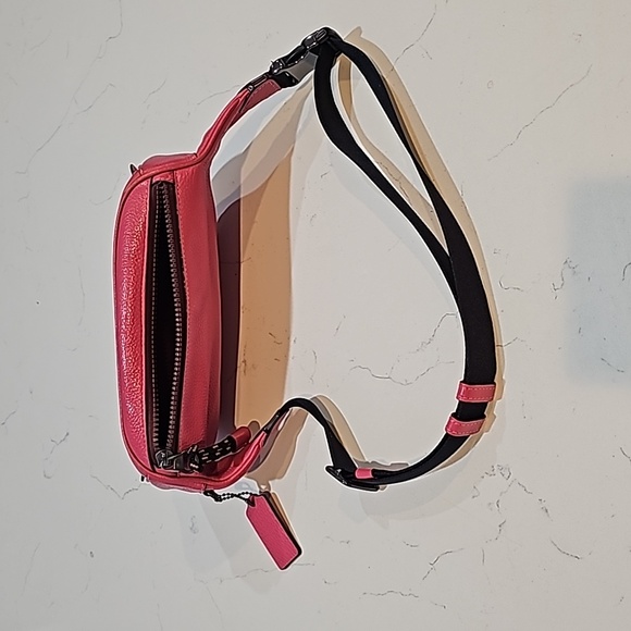 Coach Belt Bag, Solid Dusty Pink Leather - Picture 2 of 5